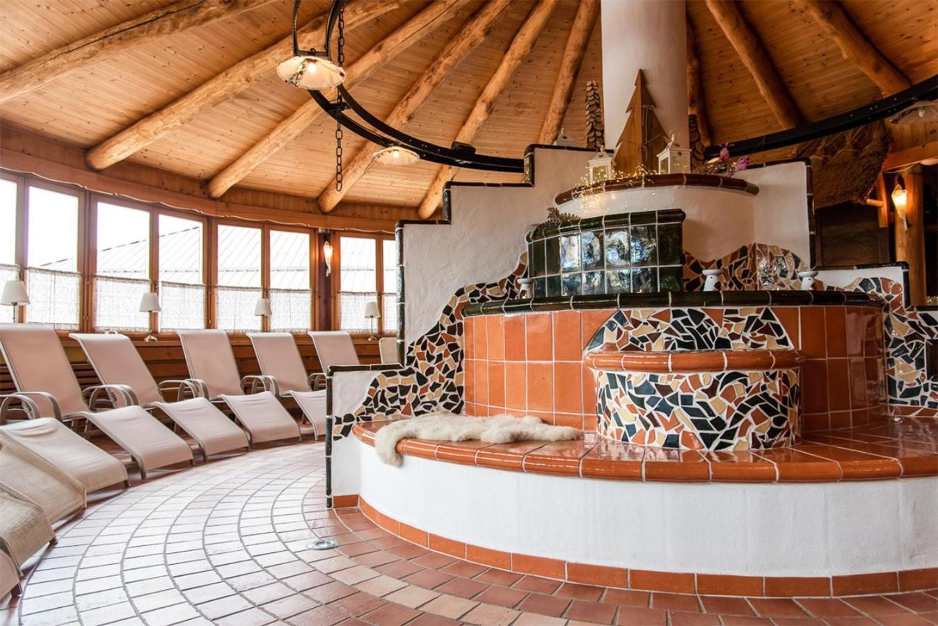 Terme Banovci - Mobilne Hiske Med Brajdami Hotel Bagian luar foto